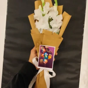 Simple White Bouquet