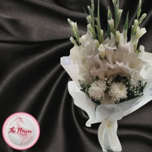 Majestic Grace White Bouquet