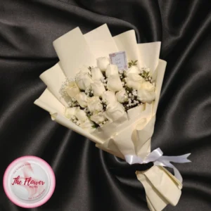 Gilded Crimson Grand Rose Bouquet